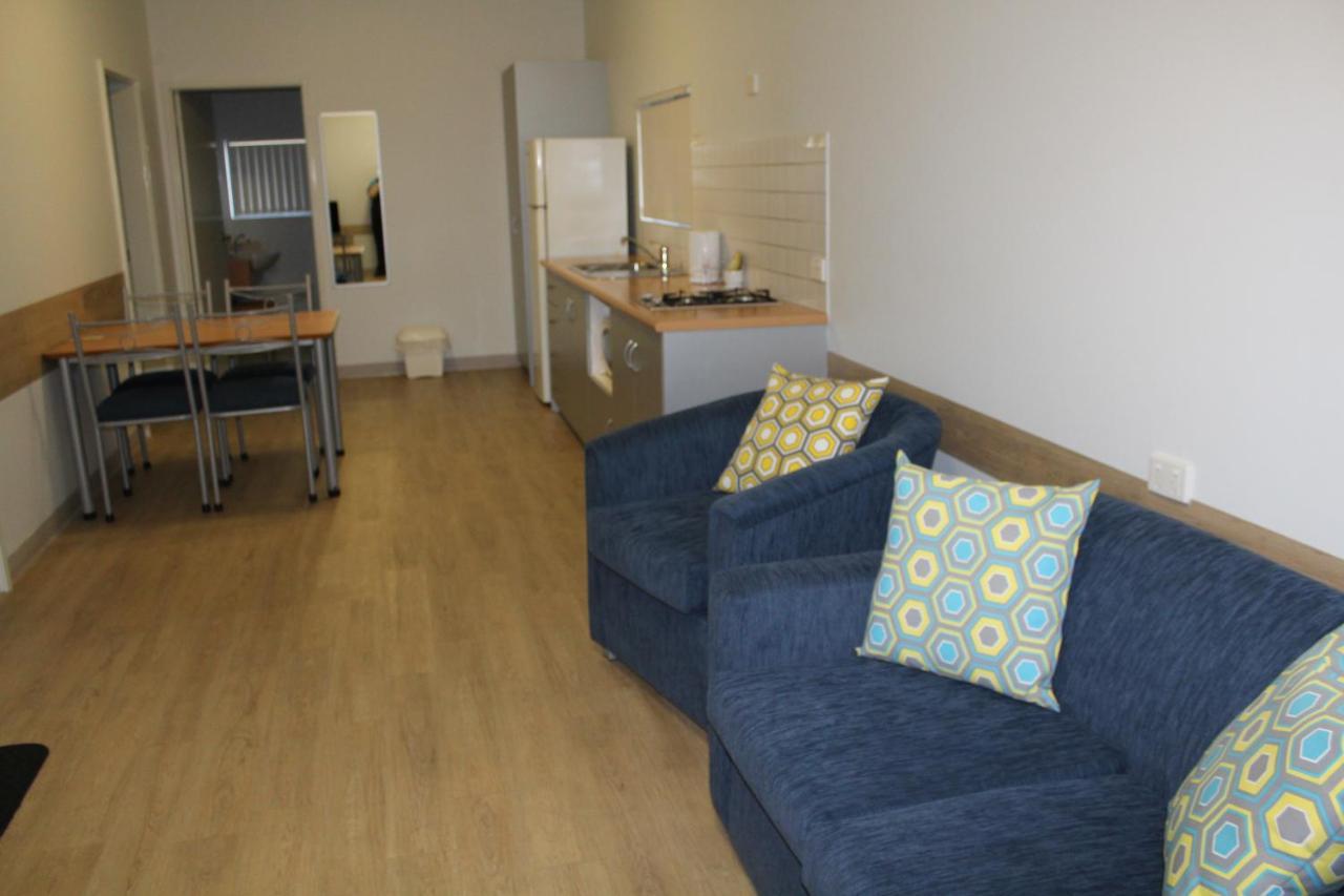 Mandurah Ocean Marina Chalets ภายนอก รูปภาพ