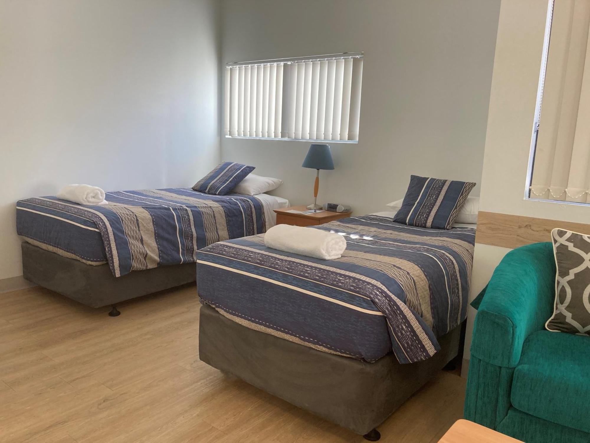 Mandurah Ocean Marina Chalets ภายนอก รูปภาพ