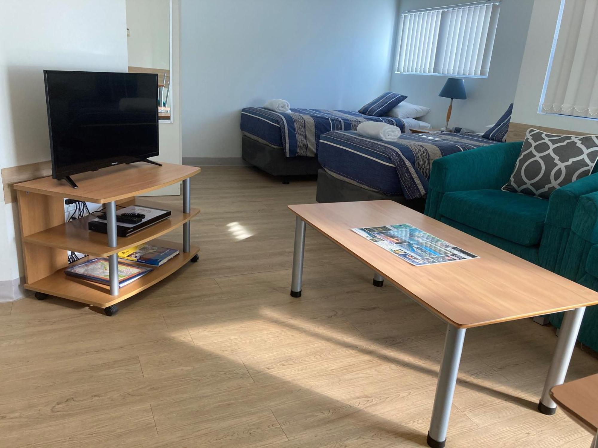 Mandurah Ocean Marina Chalets ภายนอก รูปภาพ