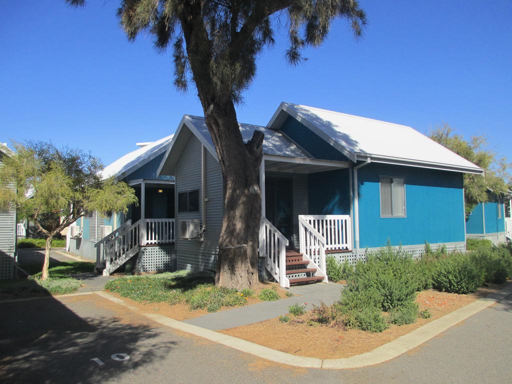 Mandurah Ocean Marina Chalets ภายนอก รูปภาพ
