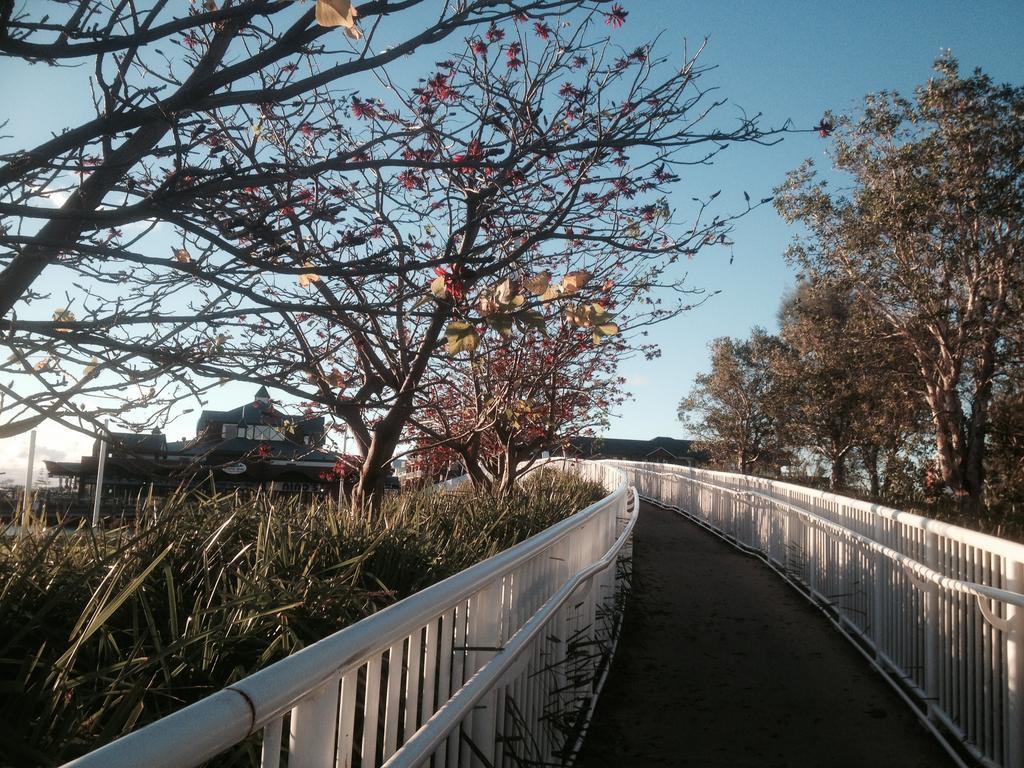 Mandurah Ocean Marina Chalets ภายนอก รูปภาพ